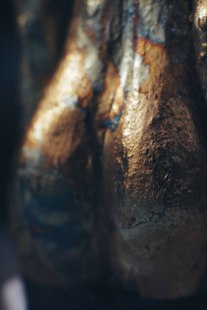 Golden [Gold]
